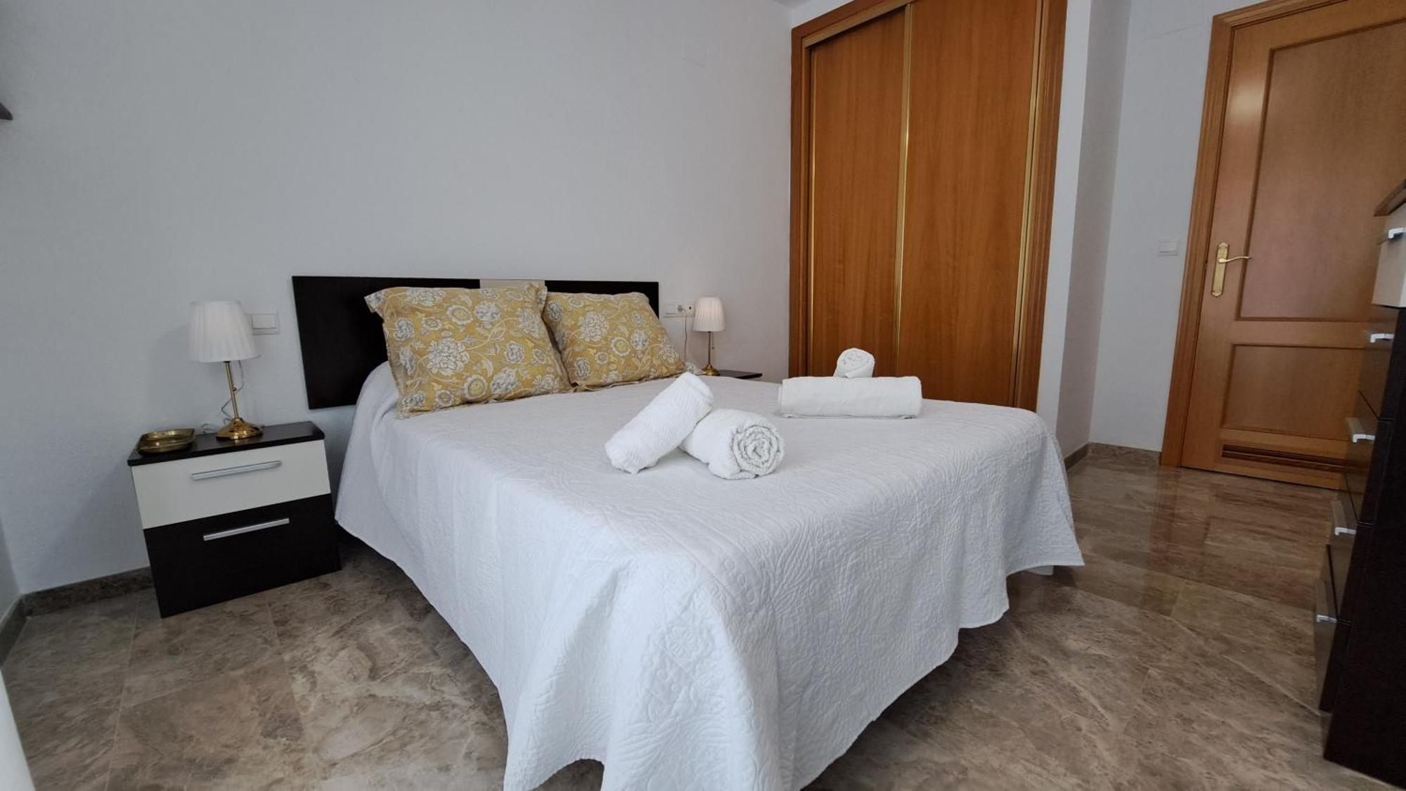 Apartamentos Maria Cristina Con Parking Gratis Córdoba Exterior foto
