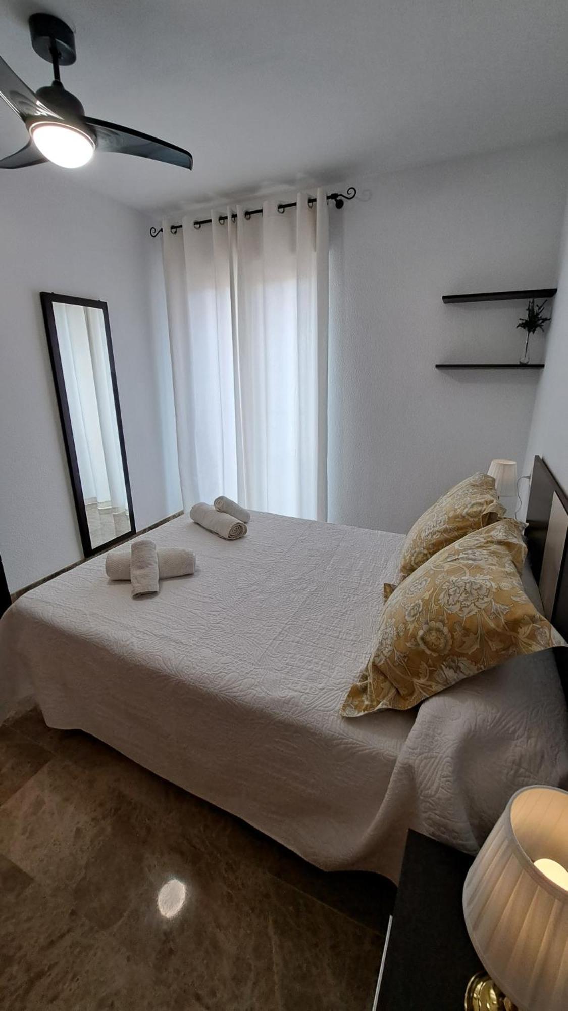 Apartamentos Maria Cristina Con Parking Gratis Córdoba Exterior foto