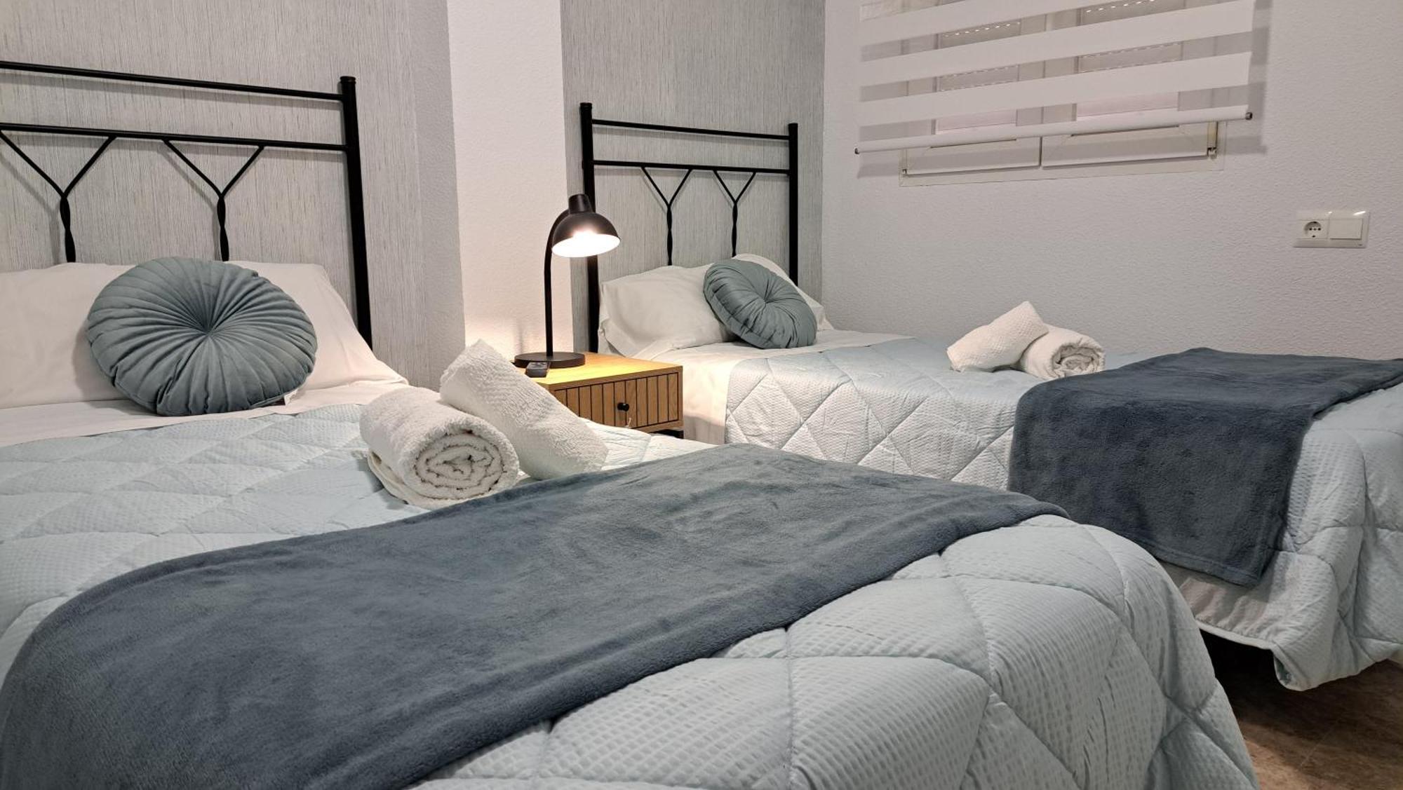 Apartamentos Maria Cristina Con Parking Gratis Córdoba Cameră foto